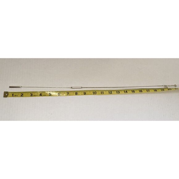 Kendra Scott Shelton Lariat Y-Bar Necklace in gold tone - Picture 4 of 5